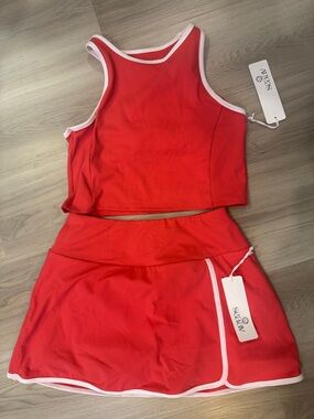 Seaav Coral Red set Crop Tank and Matching Skirt SzM NWT